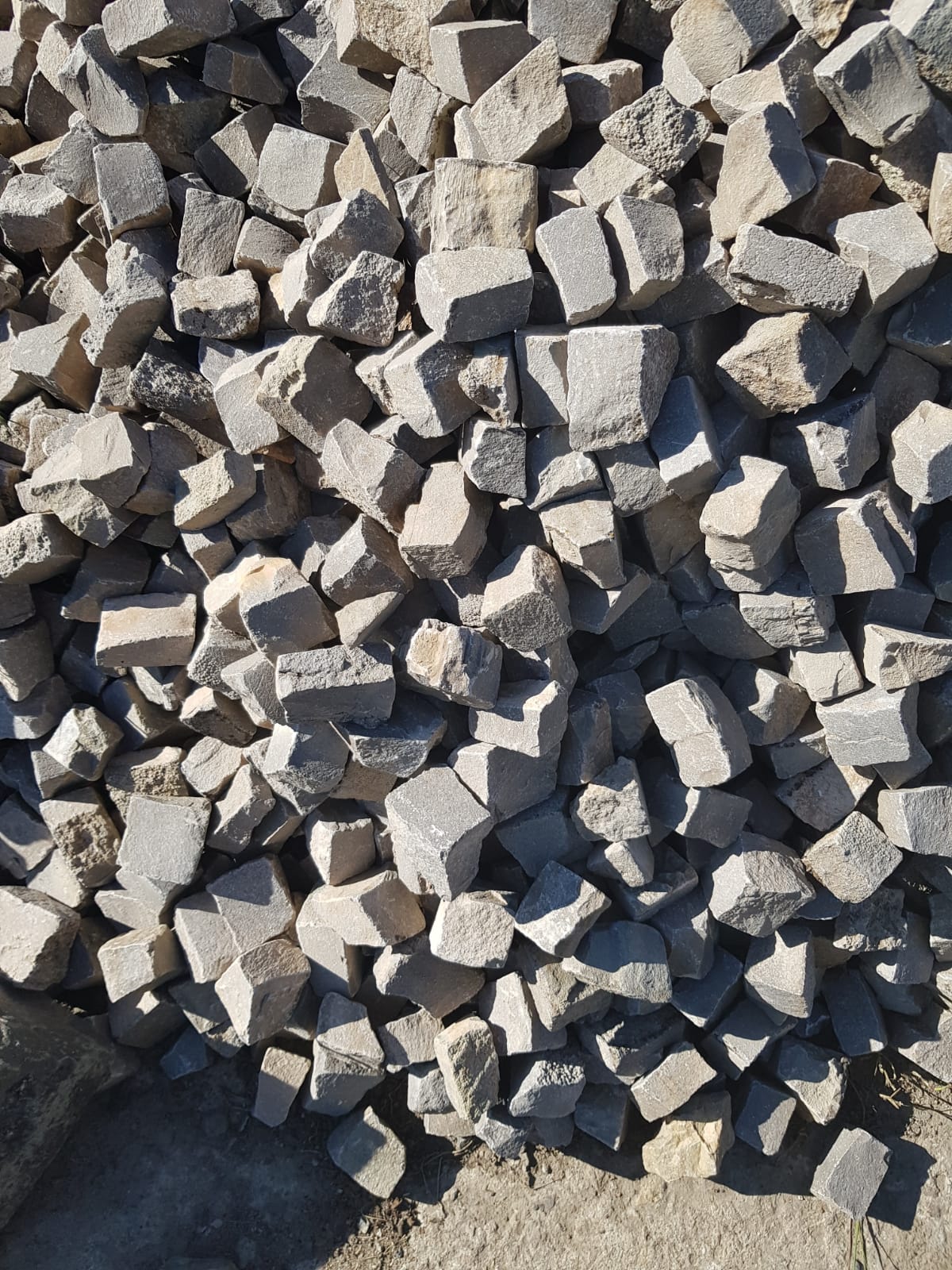 Muschelkalk Mosaikpflaster (4/6cm), gebraucht Bild 5
