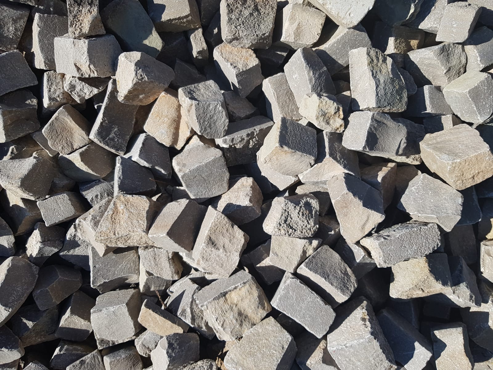 Muschelkalk Mosaikpflaster (4/6cm), gebraucht Bild 8
